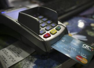 Σχηματίστηκε δικογραφία για κλοπή και συναλλαγές με κλεμμένη κάρτα στην Καβάλα