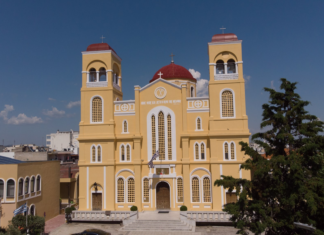 Πανηγυρικός Εσπερινός και λιτανεία Αγίου Νικολάου στην Αλεξανδρούπολη – Προτροπή Ανθίμου για συμμετοχή όλων των πολιτών