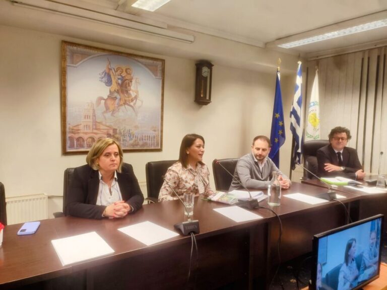 Παραιτήθηκε η Θεοδώρα Σέμεν από πρόεδρος του δημοτικού συμβουλίου Ορεστιάδας Παραιτήθηκε η Θεοδώρα Σέμεν από πρόεδρος του δημοτικού συμβουλίου Ορεστιάδας
