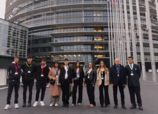 Η ομάδα EPAS του Γενικού Λυκείου Φερών ταξίδεψε στο Στρασβούργο