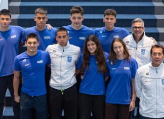 Ο Ευάγγελος-Εφραίμ Ντούμας στο διεθνές προπονητικό camp στο Αϊντχόφεν με την Εθνική Κολύμβησης