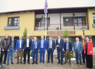 Επίσκεψη μελών της ΚΕΔΕ στο Σουφλί – Συζήτηση για τα προβλήματα της περιοχής και ειδική τιμητική στιγμή για τον Μιχάλη Καραμαλάκη