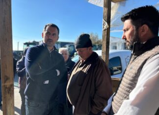 Περιοδεία Χαρίτση στα αγροτικά μπλόκα της Θράκης – Στήριξη στα αιτήματα αγροτών και κτηνοτρόφων