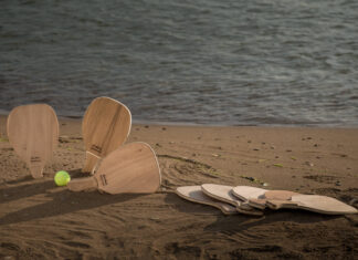 Καβάλα: Τέσσερις καταδικάστηκαν για παιχνίδι ρακέτας στην παραλία Καλαμίτσας